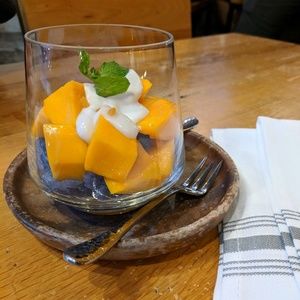 Meet your Posher, Kelly